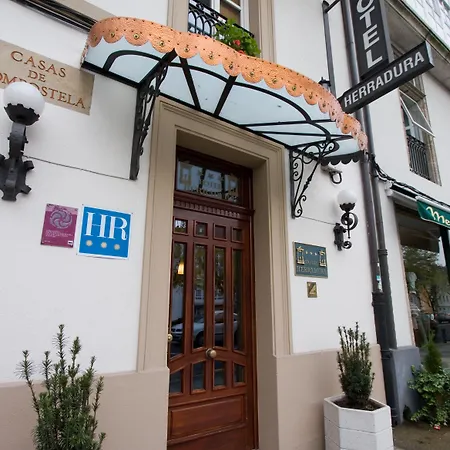 מלון Herradura 3*